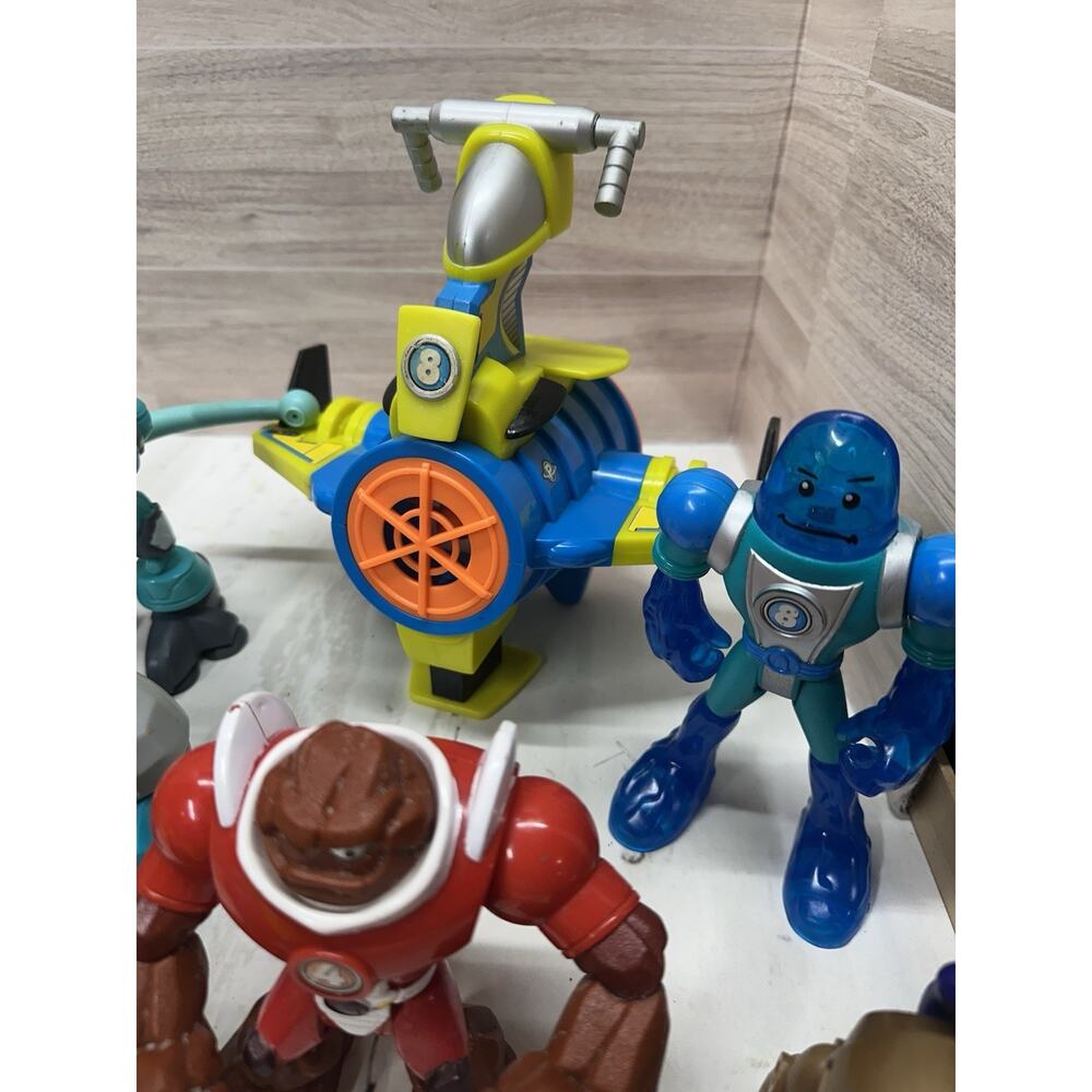 Fisher Price Planet Heroes Assorted Lot Of 10 Action Figures - Picture 7 of 11